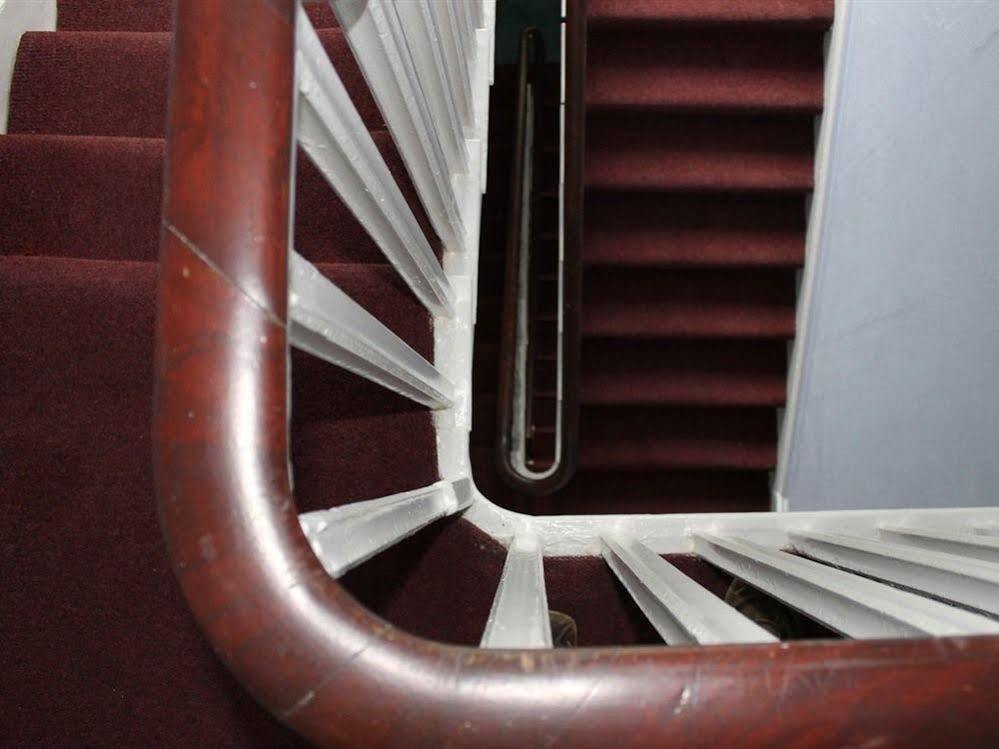Spoon And The Stars Hostel Drogheda Extérieur photo